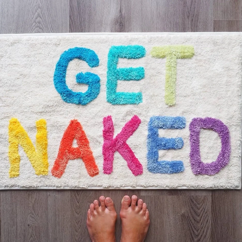 Get naked bath mat